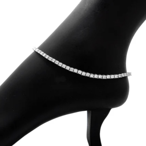 Francesca - Beautiful Dazzling Cubic Zirconia Chain Ankle - Picture 7 of 8